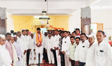 बालाजी यात्रा उत्सव निमित्ताने आमदार विठ्ठलराव लंघे यांनी घेतले बालाजी रायाचे दर्शन.