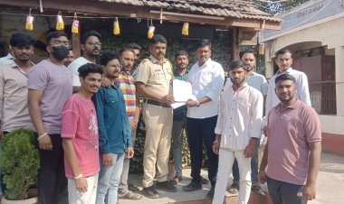 राहुरी शहरातील युवक सराफ संघटना यांच्यावतीने तहसीलदार यांना निवेदन