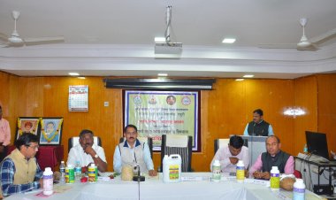 *महात्मा फुले कृषी विद्यापीठात शेतकरी प्रशिक्षण कार्यक्रम संपन्न कृषी उत्पादनांचे मूल्यवर्धन करून अधिक फायदा घ्यावा-विस्तार शिक्षण संचालक डॉ.गोरक्ष ससाने*