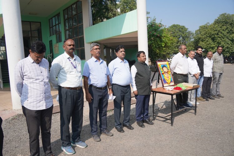 *महात्मा फुले कृषी विद्यापीठात संविधान दिन उत्साहात साजरा.*