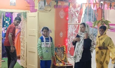 राहुरी खुर्द येथील दत्तवसाहत येथे श्री दत्त जयंती निमित्त अभिषेक आणि प्रवचन काल्याचे किर्तन महाप्रसादाचे आयोजन करण्यात आले आहे