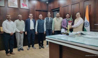 महात्मा फुले कृषी विद्यापीठातील बीजोत्पादन प्रकल्प व बियाणे तंत्रज्ञान संशोधन योजनेस निरीक्षण समितीची भेट .