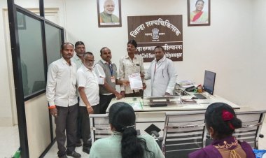अहिल्यानगर जिल्हा रुग्णालयाने दिव्यांग यांची हेळसांड थांबवावी यासाठी प्रहार दिव्यांग संघटनेच्या वतीने निवेदन