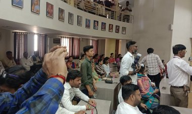 राहुरी नगर परिषदेच्या 53 व्या वर्धपानाच्या दिना निमित्त स्विकृत नगरसेवक यांची निवड व उपअध्यक्ष यांच्या निवड पूर्ण झाल्या