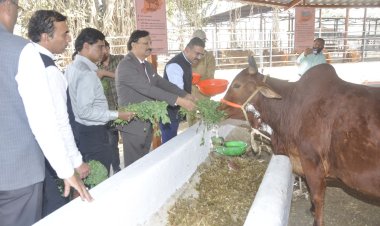 *आधुनिक काळात शेती क्षेत्रामध्ये अद्यययावत तंत्रज्ञानाचा प्रभावी अवलंब होणे आवश्यक - राजभवण सचिव डॉ. प्रशांत नारनवरे.*