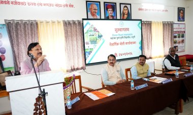 नैसर्गिक शेतीमुळे जमिनीचे आरोग्य सुधारते व उत्पादन चांगले मिळते - कुलगुरू डॉ. विलास खर्चे