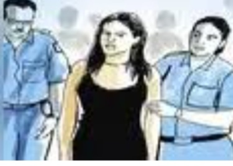 नंदादिप लॉजिंगवर वर पोलिसांचा छापा, कुंटणखान्याचा पर्दाफाश, महिलेची सुटका तर एकाला अटक .