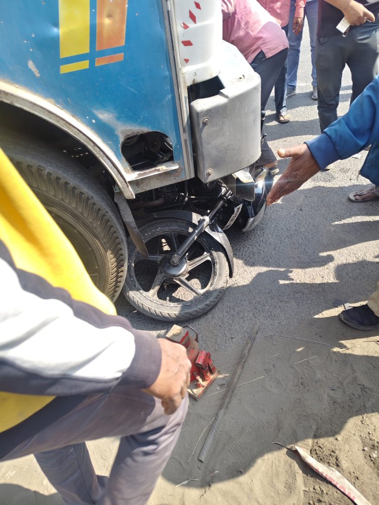 राहुरी शहर हद्दीत गाडगे आश्रम समोर अपघात ,  अपघातांची मालिका सुरूच