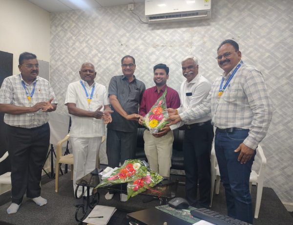 कला- वाणिज्य व विज्ञान महाविद्याल  सोनई चे माजी विद्यार्थी ﻿जयेश साळवे यांना वनस्पती शास्त्रात पी.एच डी प्रदान .