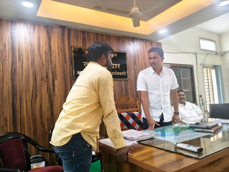 तहसीलदार यांचा संशयास्पद मृत्यू; अपघात की घातपात? सखोल चौकशीची मागणी