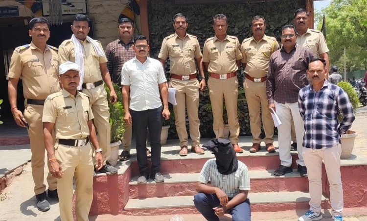 अल्पवयीन मुलीचा विनयभंग करणारा फरार आरोपी पुण्यातून जेरबंद, राहुरी पोलिसांची कारवाई*