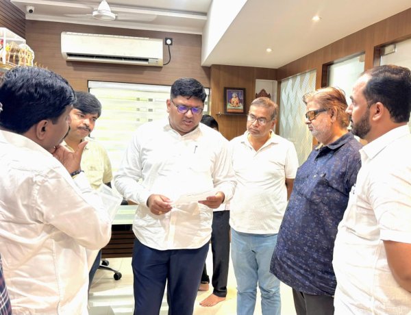 अहिल्यानगर - शिर्डी महामार्गाच्या निकृष्ठ व संथ कामाबाबत विधिमंडळ अधिवेशनात आवाज उठवा ; कृती समितीची आ. प्राजक्त तनपुरे यांच्याकडे मागणी