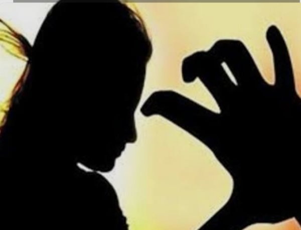 लग्नाचे आमिष, ब्लॅकमेल आणि अत्याचार; सहा जणांविरुद्ध सोनई पोलिसांत गंभीर गुन्हा दाखल"