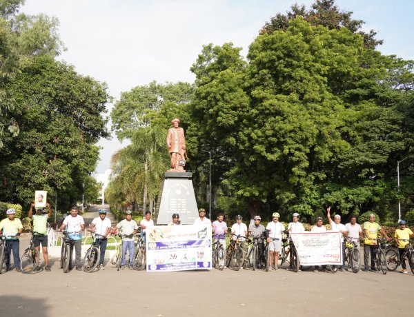 *मेजर ध्यानचंद यांच्या जयंतीनिमित्त महात्मा फुले कृषी विद्यापीठात राष्ट्रीय क्रीडा दिन उत्साहात साजरा.*