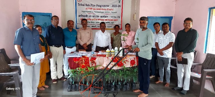 *नंदूरबार जिल्ह्यातील आदिवासी शेतकऱ्यांना कृषी निविष्ठांचे वाटप.*