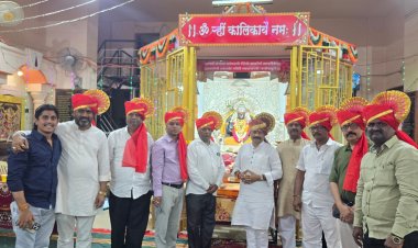 कसबा विधानसभा मतदार संघाचे आमदार हेमंत रासने यांची शारदीय नवरात्र उत्सवानिमित्त कालिकादेवी संस्थानला सदिच्छा भेट .