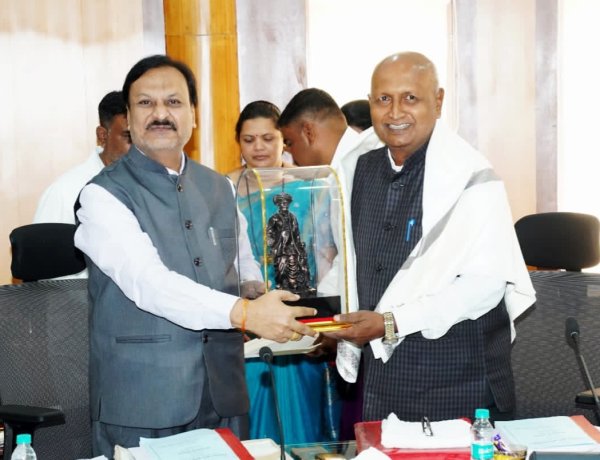 डॉ. अशोक ढवण यांची महात्मा फुले कृषी विद्यापीठाच्या कार्यकारी परिषदेवर नेमणूक