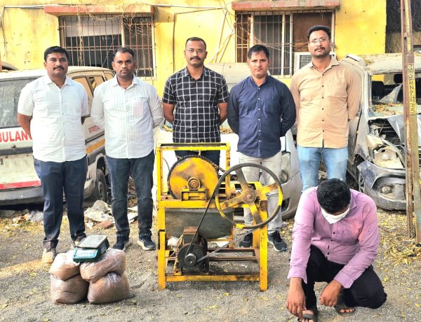 नेवासा येथे अवैध मावा व्यवसायावर स्थानिक गुन्हे शाखेचा छापा,मुद्देमालासह आरोपी ताब्यात.