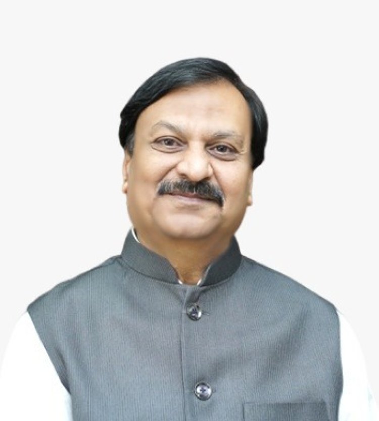 कुलगुरू डॉ. विलास खर्चे यांना भारतीय मृदा सर्वेक्षण व भूमी उपयोग नियोजन संस्थेचे मानद सदस्यत्व प्रदान .